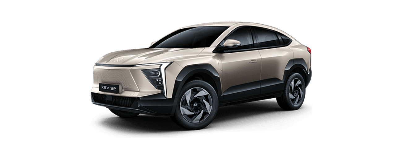 Mahindra XEV 9e in Desert Myst