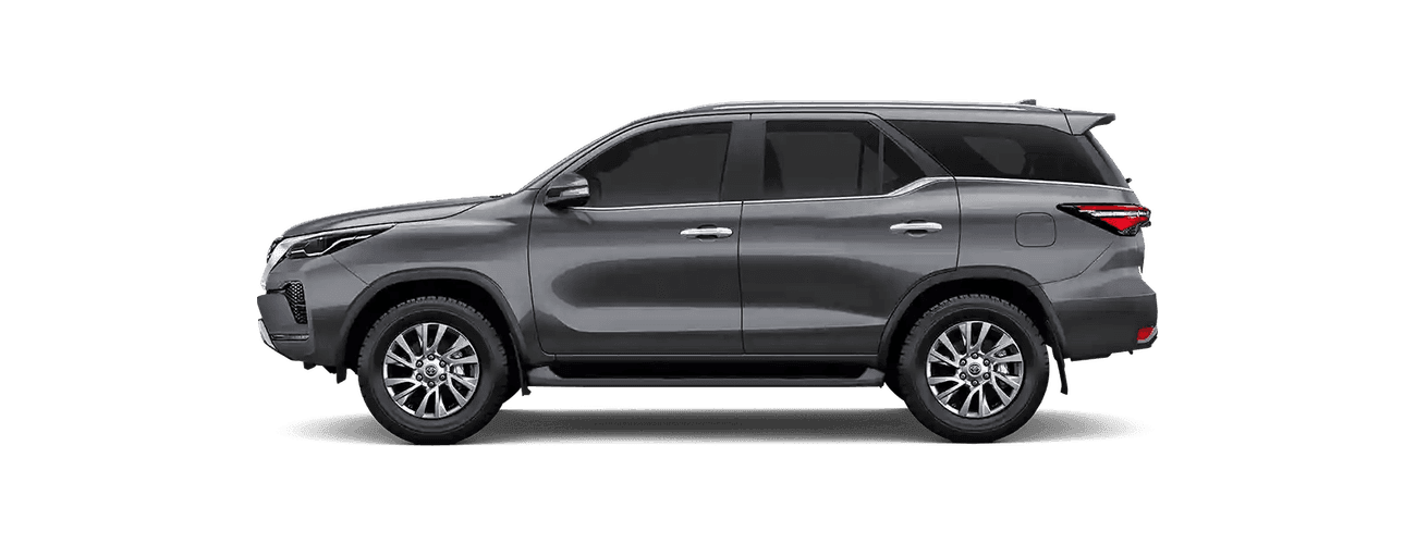 Toyota Fortuner in Sparkling Black Crystal Shine