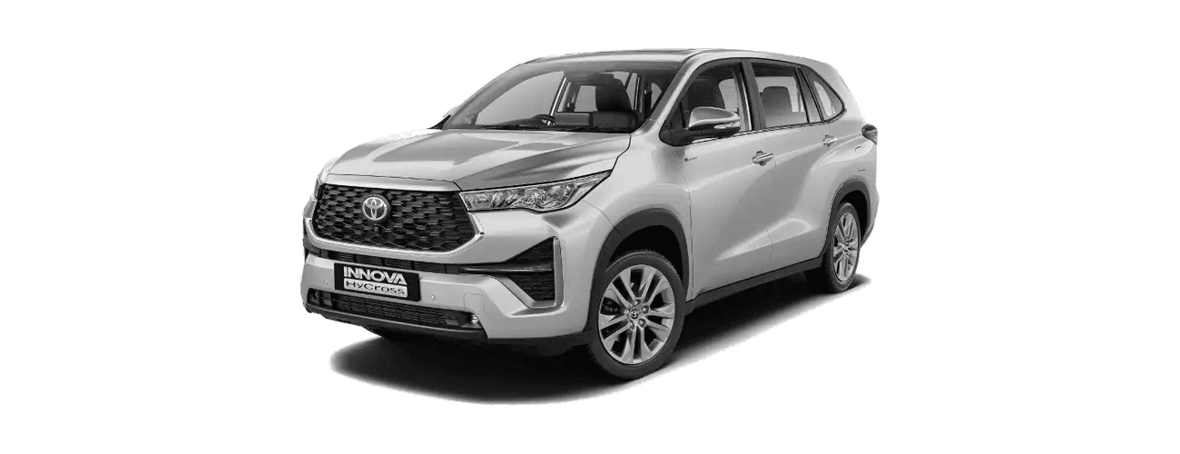Toyota Innova Hycross in Platinum White Pearl