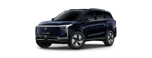 Mahindra XEV 9S in Midnight Black