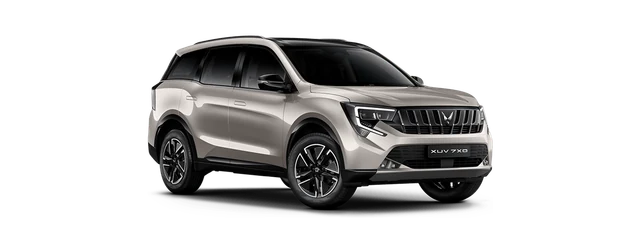 Mahindra XUV 7XO in Desert Myst (dual tone)